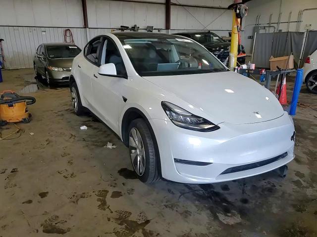 2023 Tesla Model Y VIN: 7SAYGDEE9PA096524 Lot: 71046265