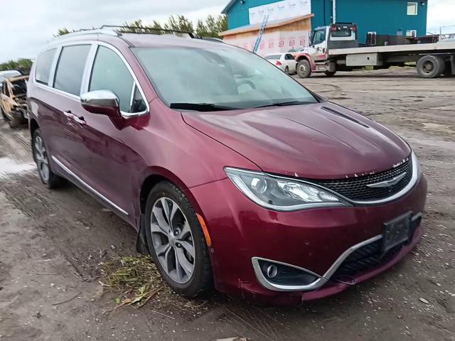 2017 Chrysler Pacifica Limited VIN: 2C4RC1GG9HR627787 Lot: 68354225