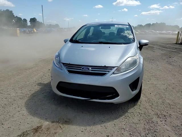 2013 Ford Fiesta Se VIN: 3FADP4BJ8DM204290 Lot: 70110055