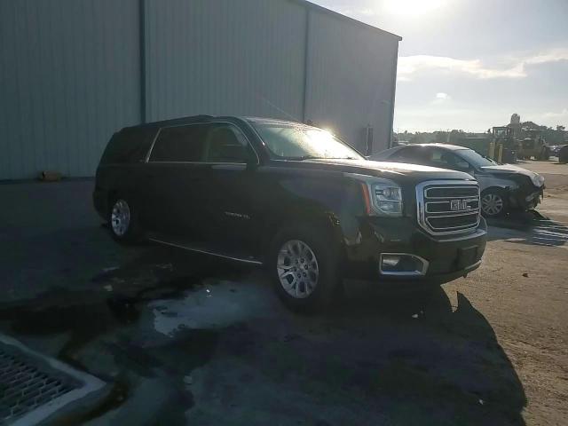 2018 GMC Yukon Xl C1500 Slt VIN: 1GKS1GKC0JR317512 Lot: 68146525