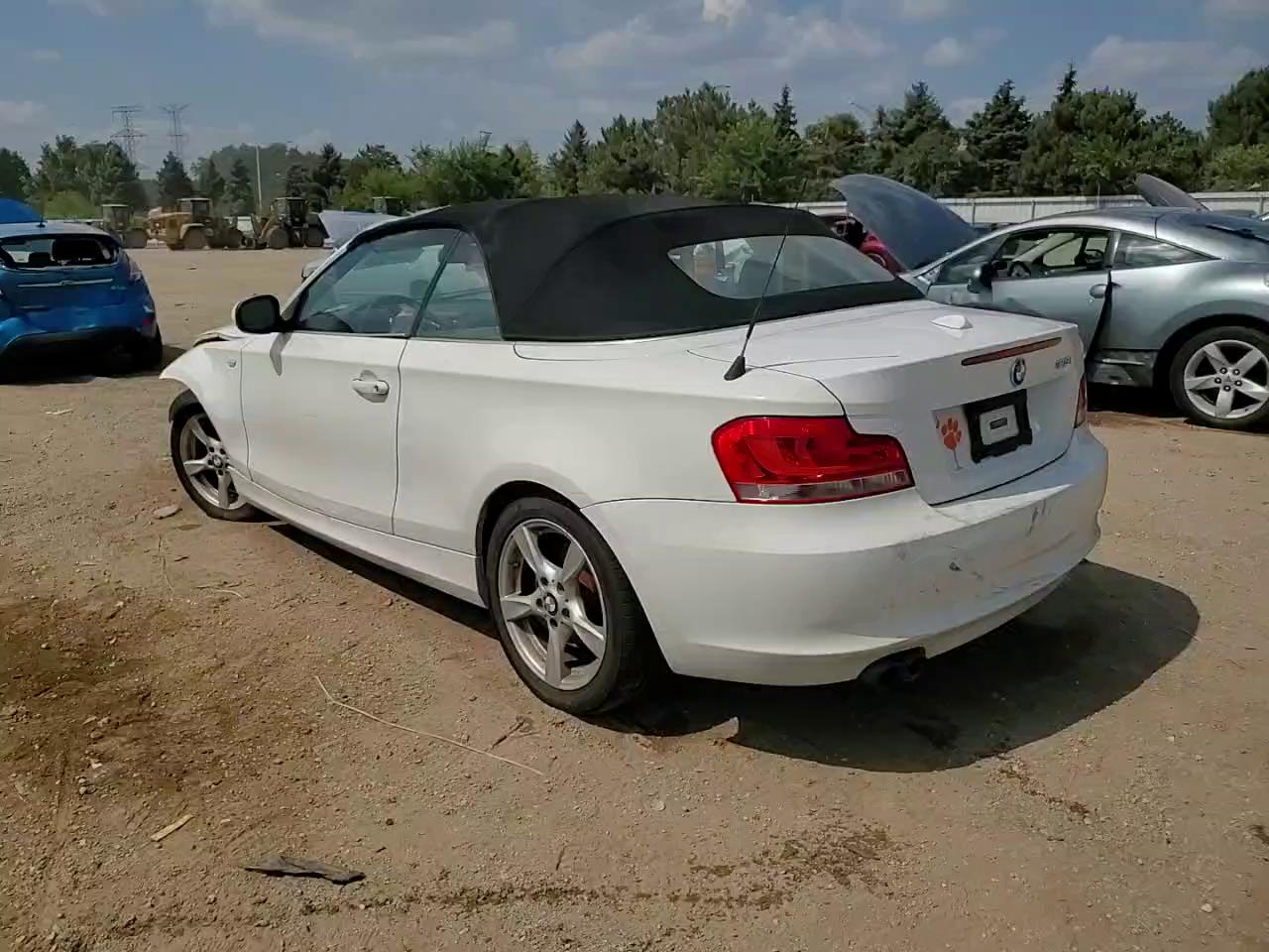 Фото: WBAUL7C52DVU09468