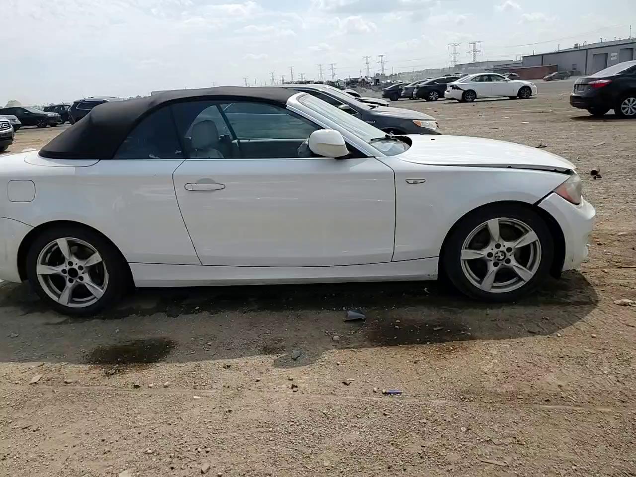 Фото: WBAUL7C52DVU09468