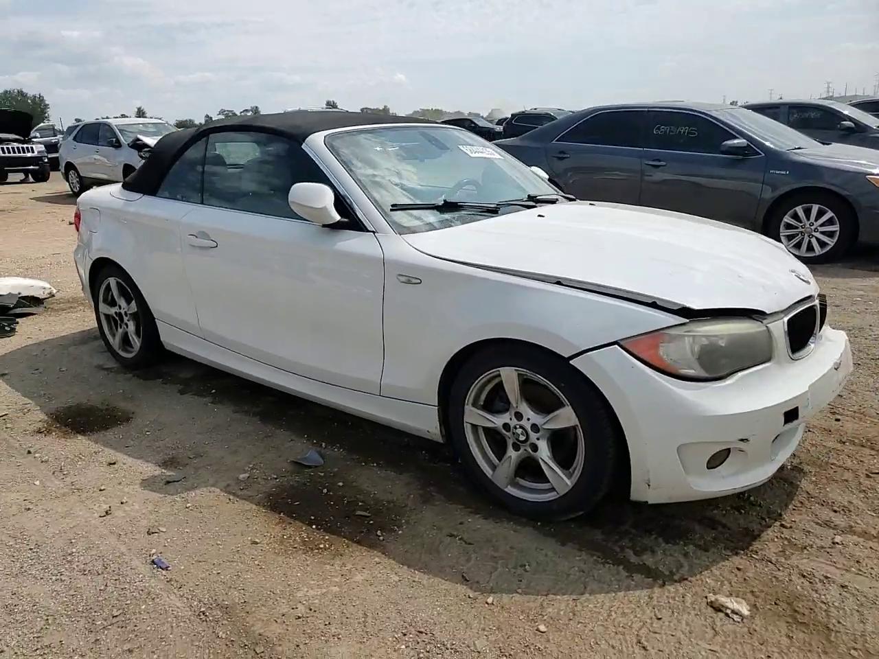 Фото: WBAUL7C52DVU09468