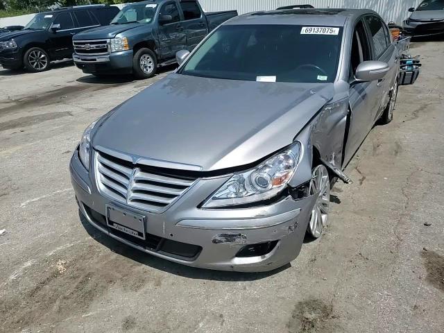 2011 Hyundai Genesis 4.6L VIN: KMHGC4DF5BU140239 Lot: 69137075
