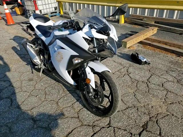 2015 Kawasaki Ex300 A VIN: JKAEX8A13FDA20992 Lot: 68029515