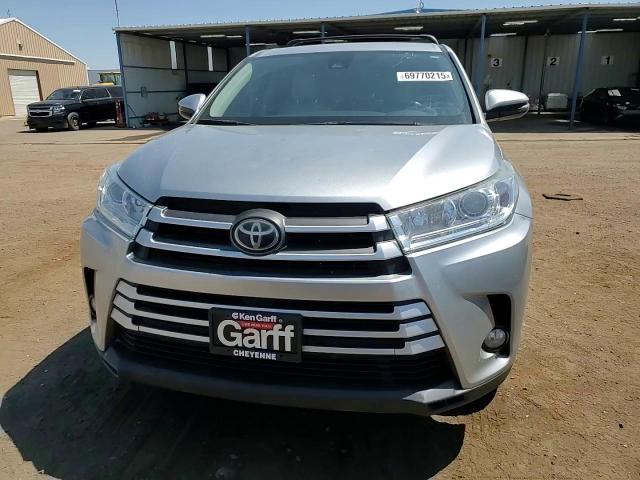 2017 Toyota Highlander Le VIN: 5TDBZRFH3HS397695 Lot: 69770215