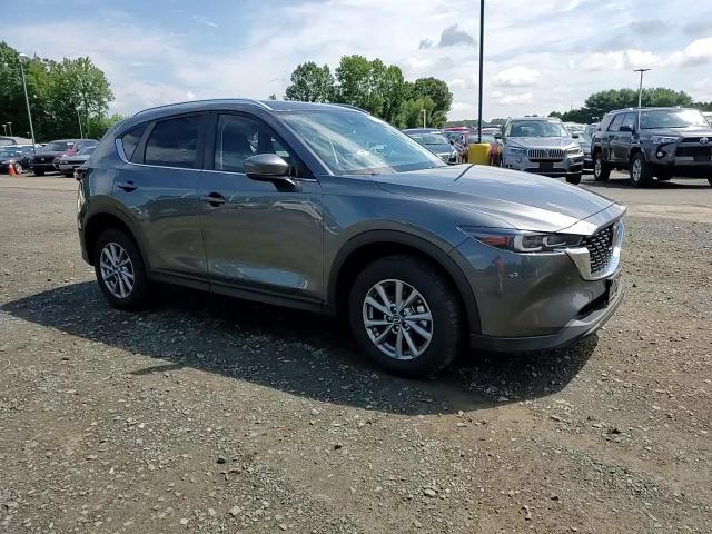 2023 Mazda Cx-5 Select VIN: JM3KFBBM8P0180946 Lot: 68935325