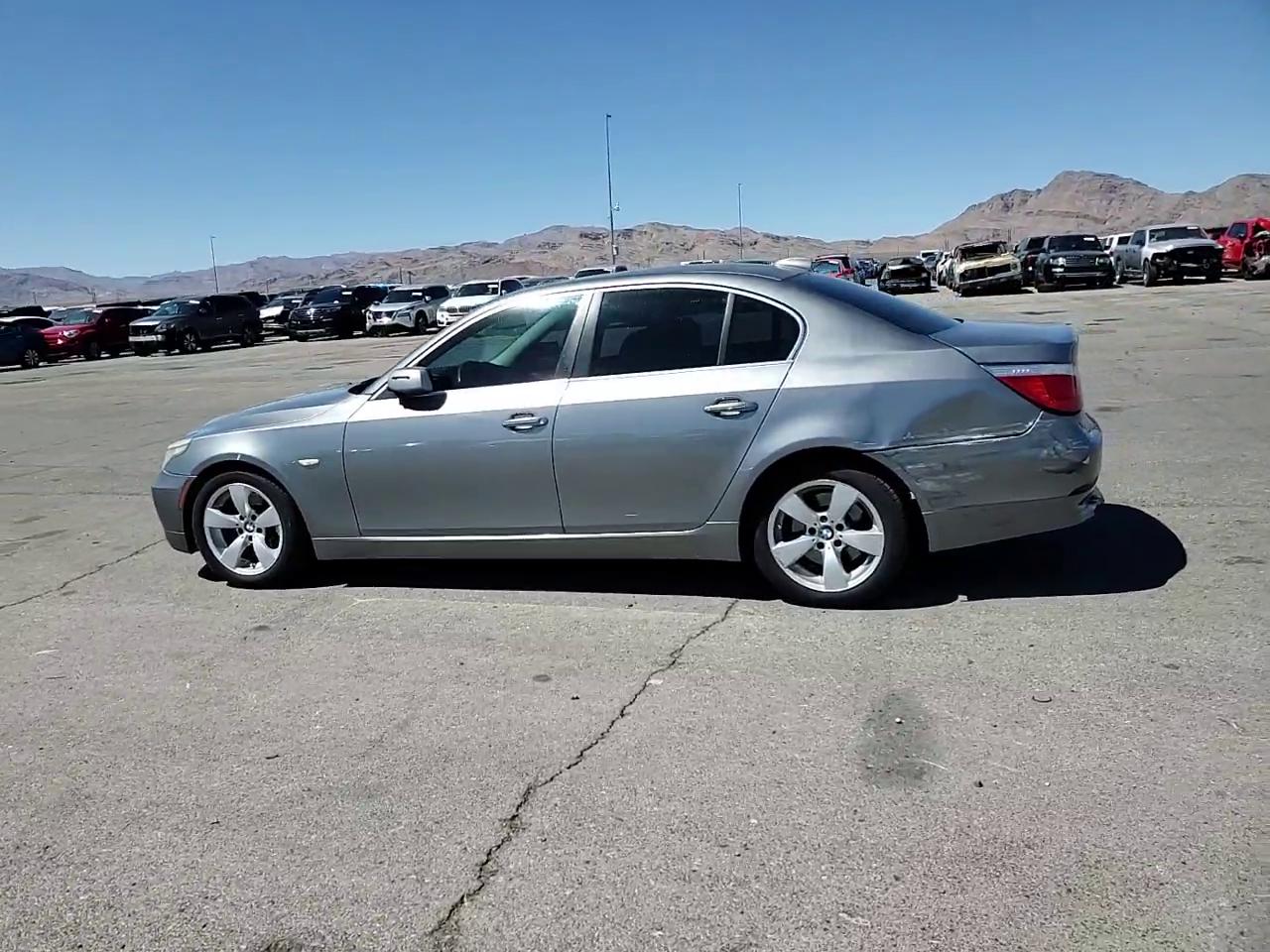 Фото: WBANU535X8CT10498