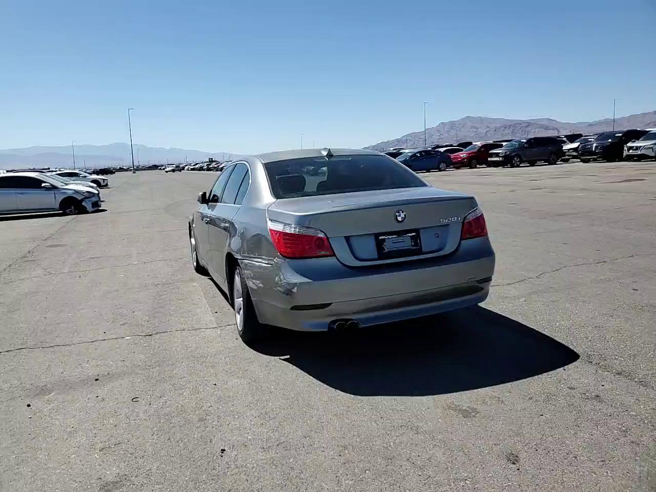 Фото: WBANU535X8CT10498