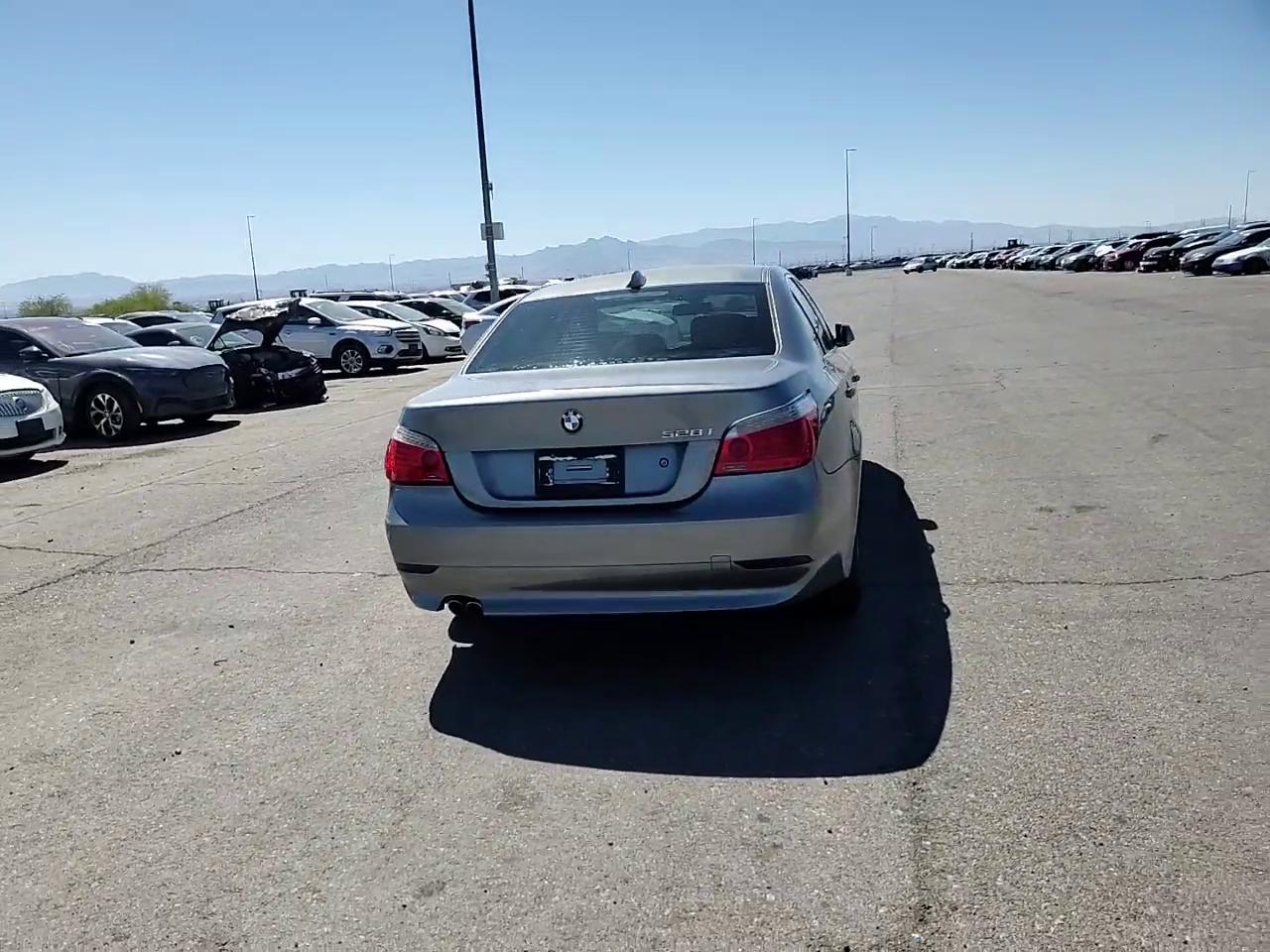 Фото: WBANU535X8CT10498