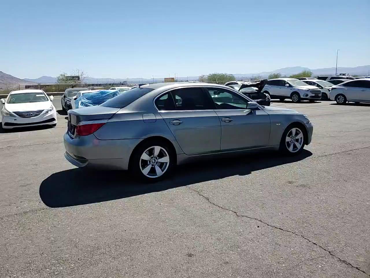 Фото: WBANU535X8CT10498