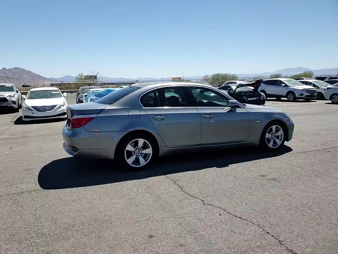 Фото: WBANU535X8CT10498