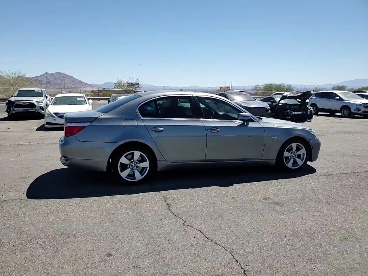 Фото: WBANU535X8CT10498