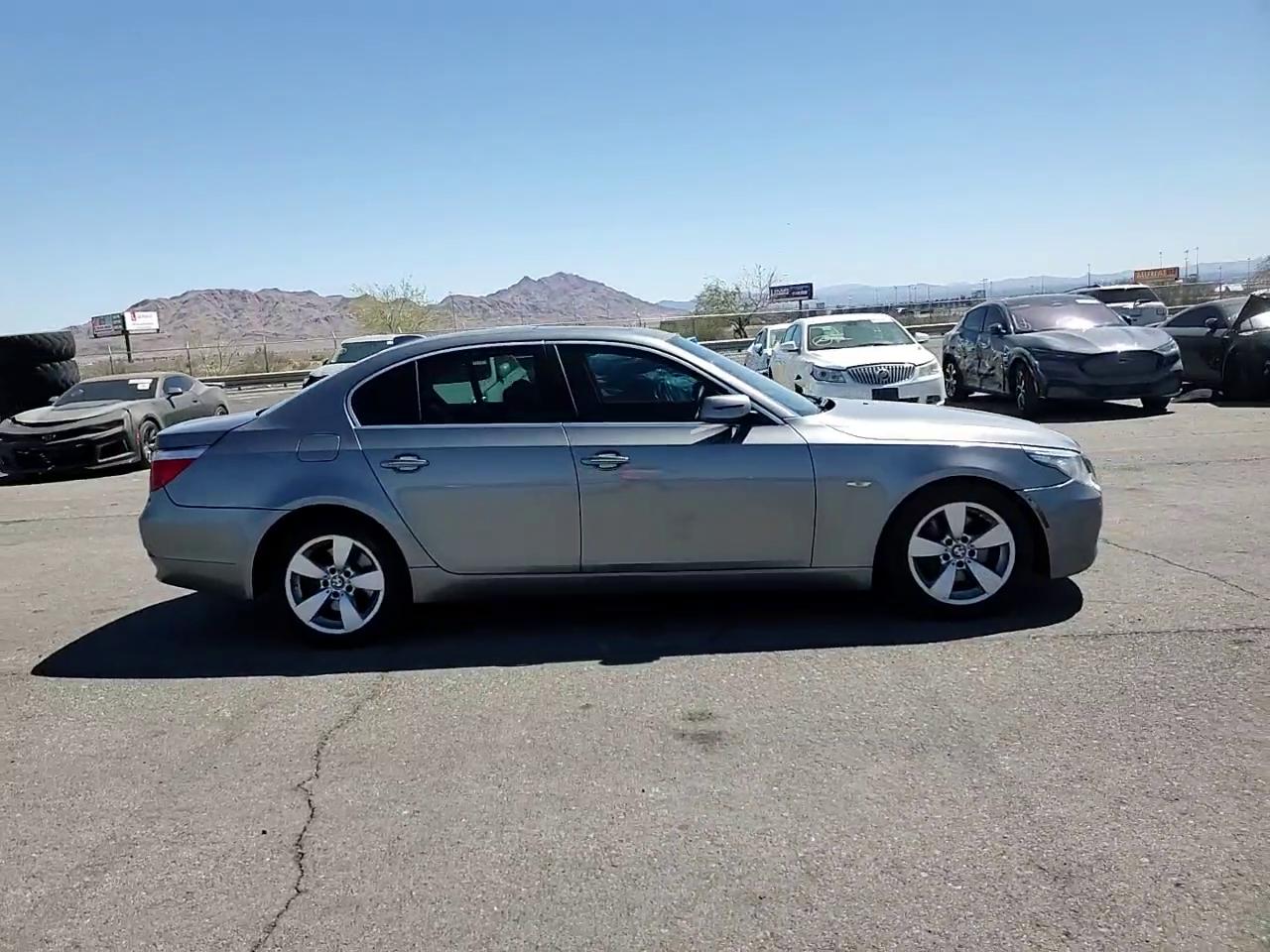 Фото: WBANU535X8CT10498