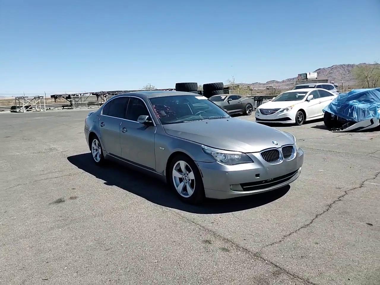 Фото: WBANU535X8CT10498