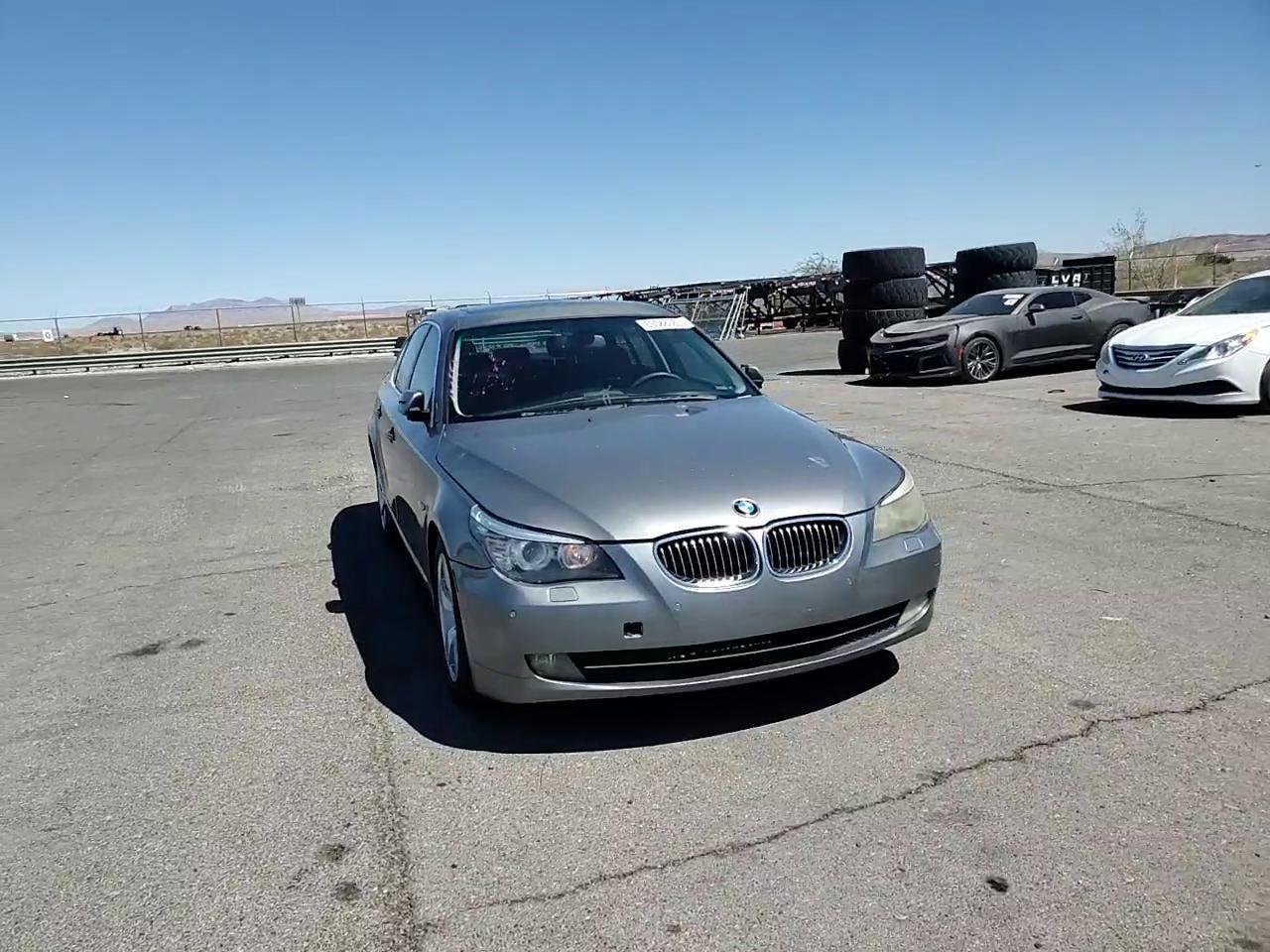 Фото: WBANU535X8CT10498