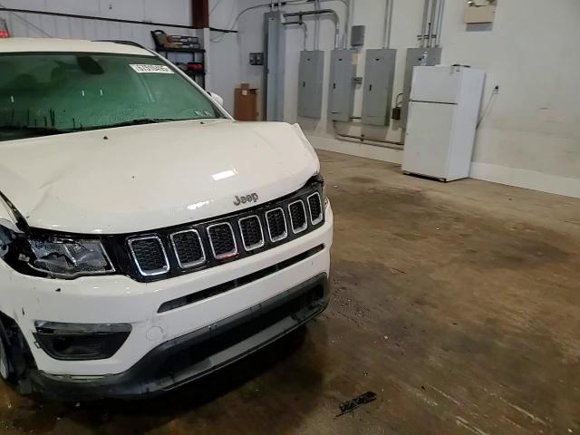 2018 Jeep Compass Latitude VIN: 3C4NJDBB4JT409891 Lot: 67510495
