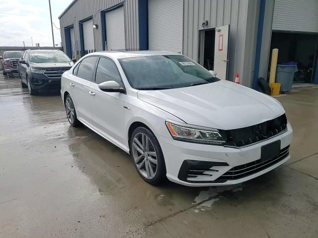 2018 Volkswagen Passat S VIN: 1VWAA7A31JC009385 Lot: 68757605