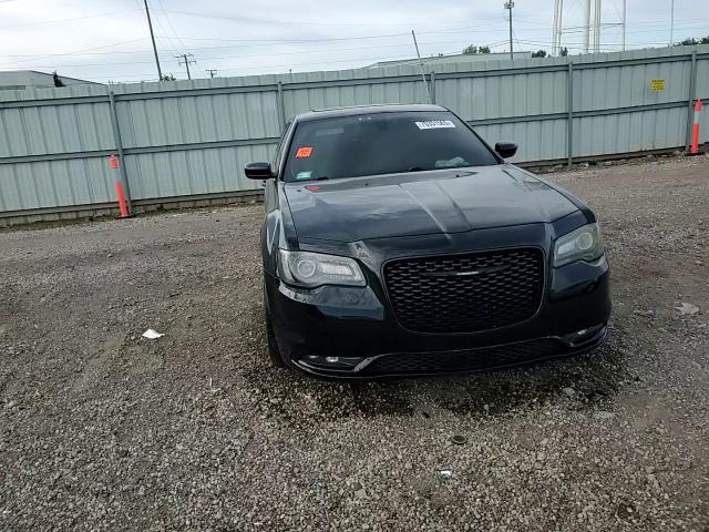 2018 Chrysler 300 S VIN: 2C3CCAGG0JH141620 Lot: 70351505
