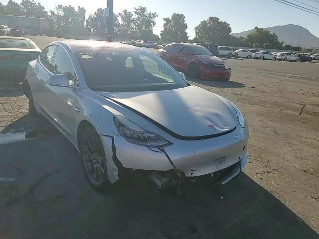 2018 Tesla Model 3 VIN: 5YJ3E1EA7JF058745 Lot: 70403115