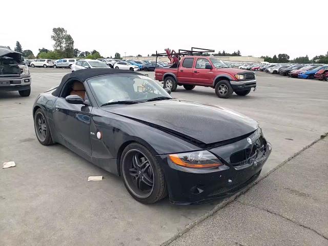 2003 BMW Z4 2.5 VIN: 4USBT33433LR66744 Lot: 68010245