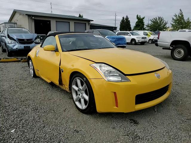 2005 Nissan 350Z Roadster VIN: JN1AZ36A65M757967 Lot: 67987125