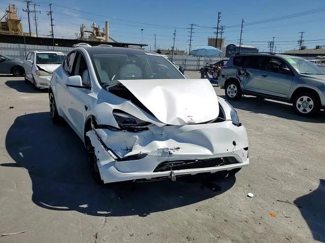 2022 Tesla Model Y VIN: 7SAYGDEF7NF490029 Lot: 69134865