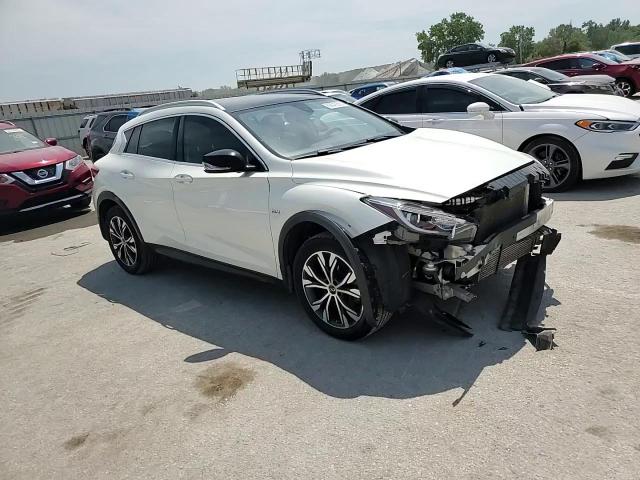 2017 Infiniti Qx30 Base VIN: SJKCH5CR1HA034870 Lot: 69049365
