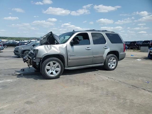2008 Chevrolet Tahoe C1500 VIN: 1GNFC13J38R145852 Lot: 68098655