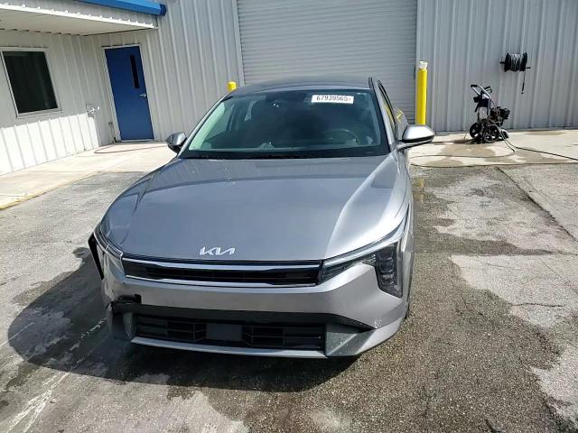 2025 Kia K4 Ex VIN: 3KPFU4DE1SE048502 Lot: 67939565