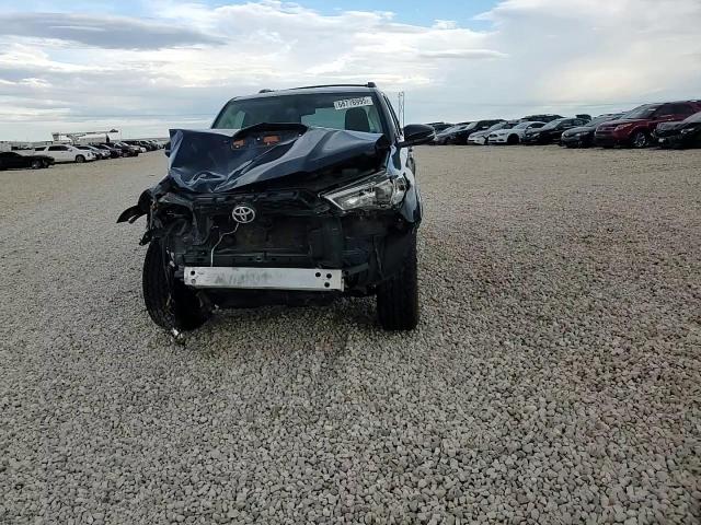 2019 Toyota 4Runner Sr5/Sr5 Premium VIN: JTEBU5JR6K5623440 Lot: 68776995
