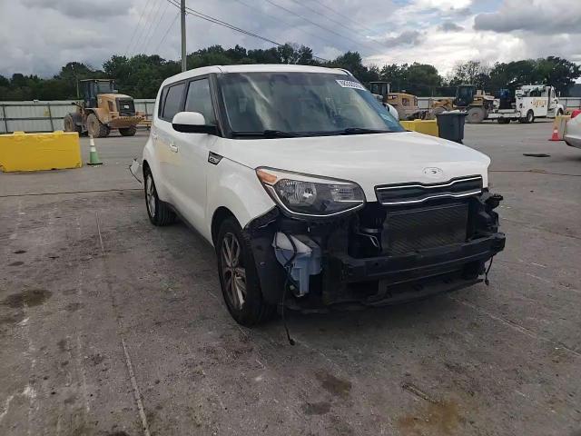 2018 Kia Soul + VIN: KNDJP3A58J7512996 Lot: 68330315