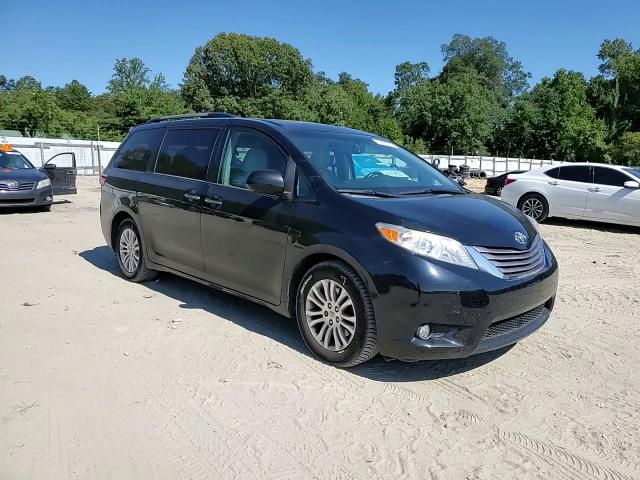 2016 Toyota Sienna Xle VIN: 5TDYK3DC1GS698659 Lot: 70419215