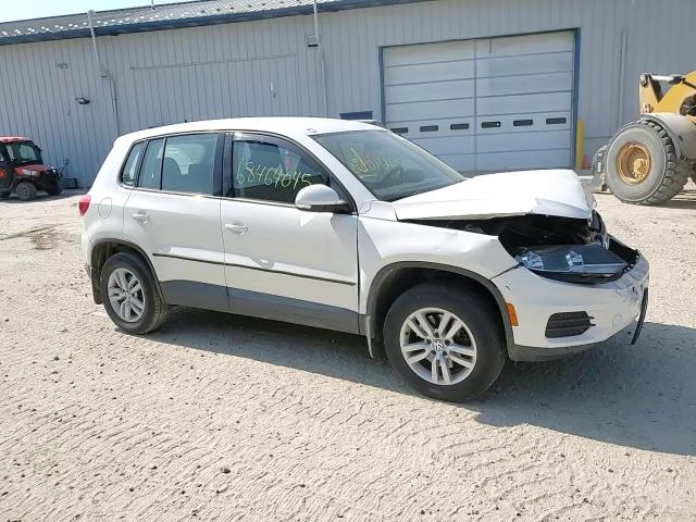 2012 Volkswagen Tiguan S VIN: WVGBV7AX7CW560738 Lot: 68464045