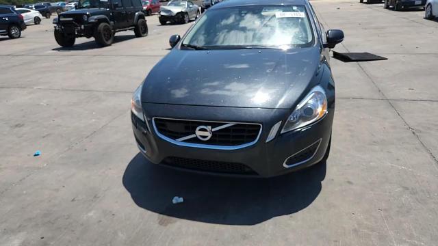 2012 Volvo S60 T5 VIN: YV1622FS7C2141921 Lot: 68906165