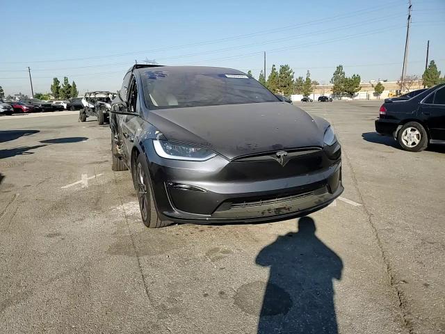 2024 Tesla Model X VIN: 7SAXCBE53RF437000 Lot: 67440835