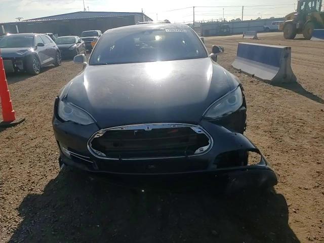 2014 Tesla Model S VIN: 5YJSA1H22EFP67973 Lot: 70574795