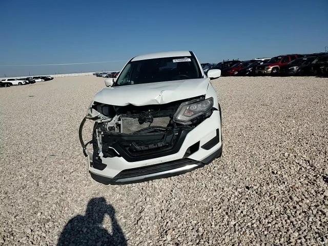 2017 Nissan Rogue S VIN: KNMAT2MT0HP513456 Lot: 67008605