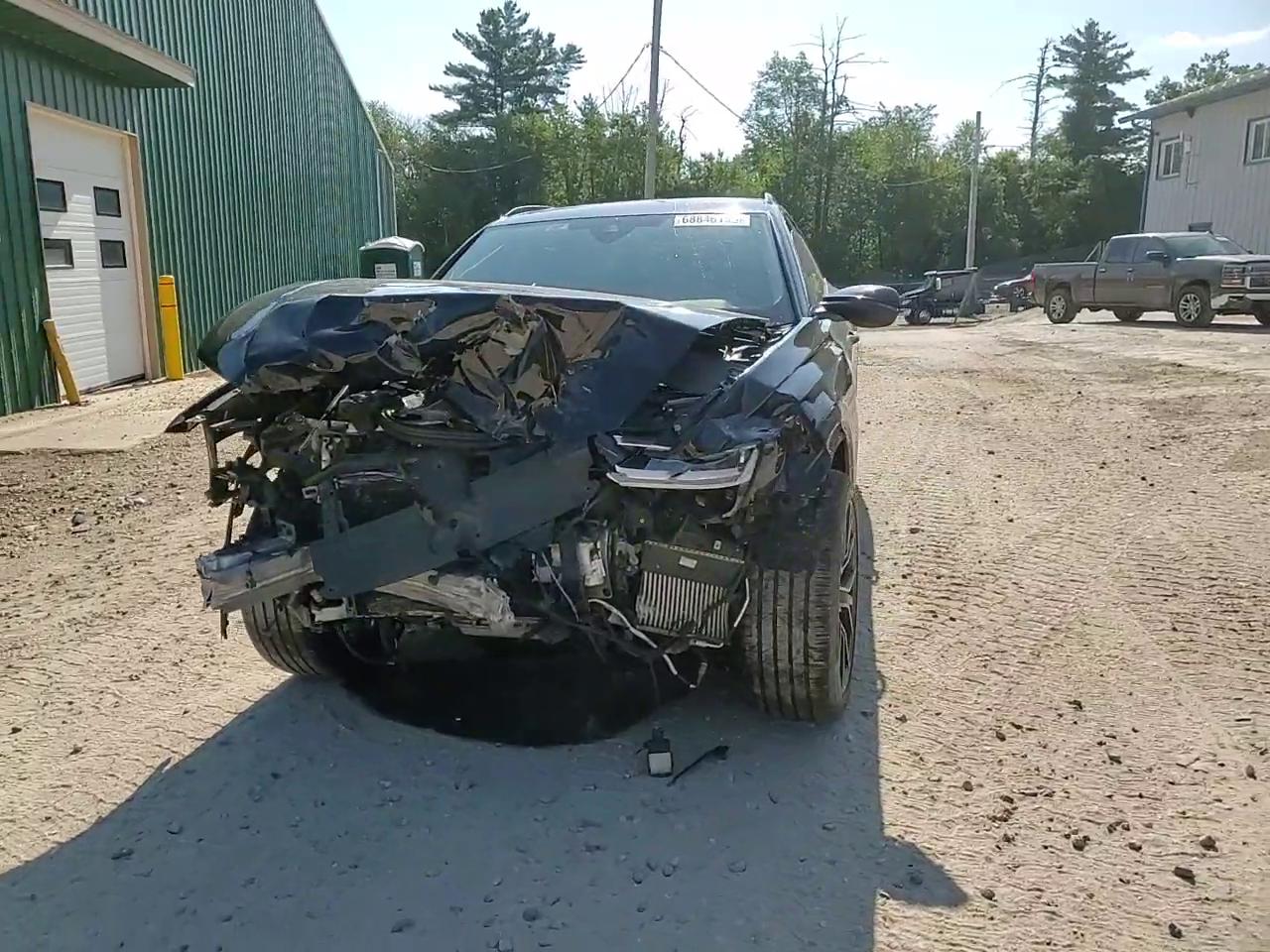 Фото: WA1EVAF19LD015942