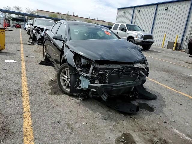 2017 Hyundai Sonata Se VIN: 5NPE24AF1HH470790 Lot: 70864355
