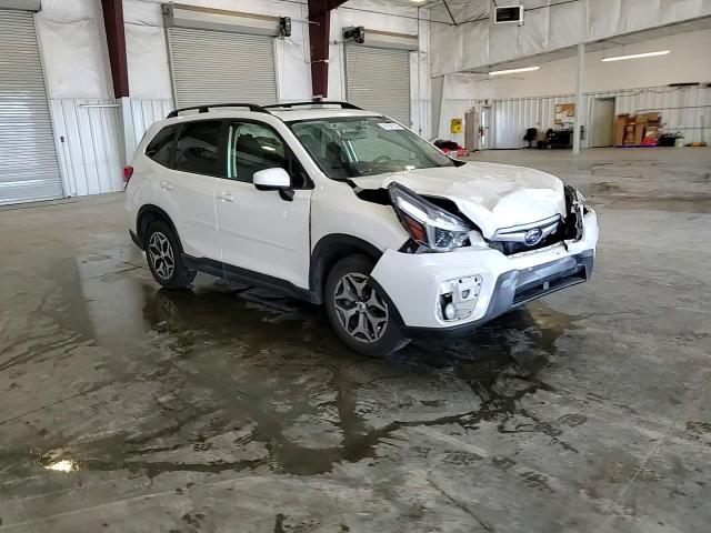2021 Subaru Forester Premium VIN: JF2SKAJC0MH453660 Lot: 69788135