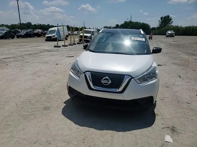 2018 Nissan Kicks S VIN: 3N1CP5CU4JL518902 Lot: 68421115