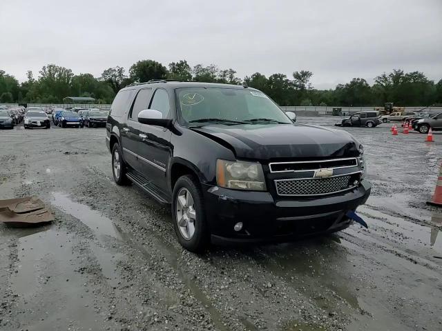 2011 Chevrolet Suburban C1500 Ltz VIN: 1GNSCKE02BR200453 Lot: 68029275