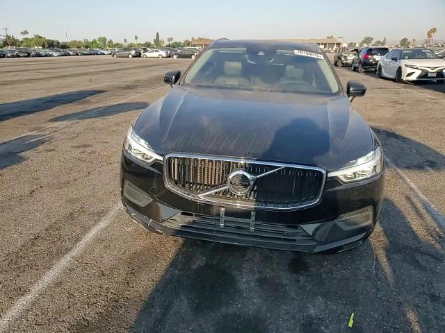 2019 Volvo Xc60 T5 Momentum VIN: LYV102DK4KB224549 Lot: 70190615