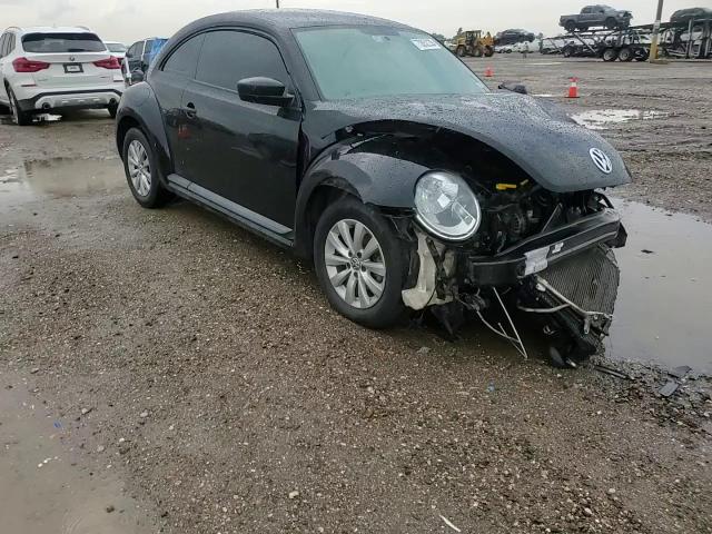 2015 Volkswagen Beetle 1.8T VIN: 3VWF17AT1FM624918 Lot: 70052235