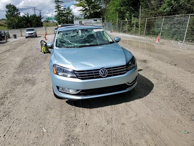 2013 Volkswagen Passat Sel VIN: 1VWCM7A30DC003405 Lot: 70157815