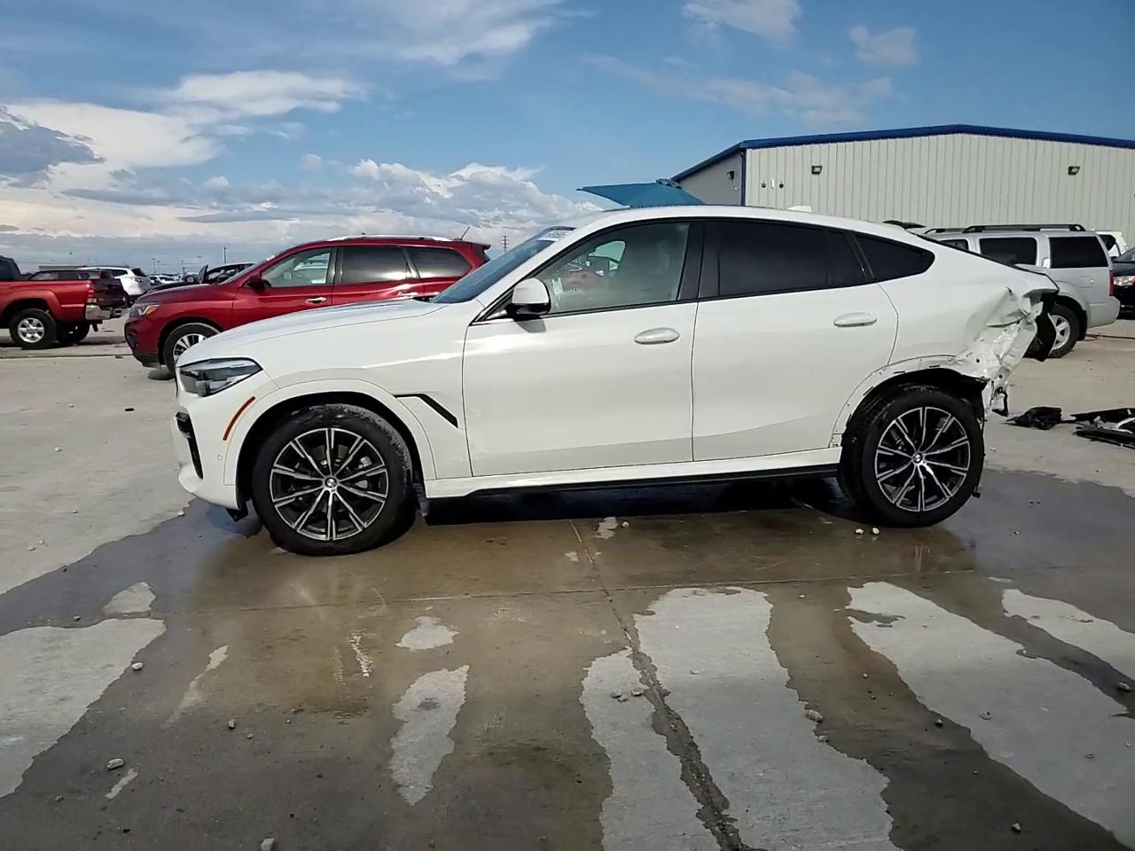 Фото: 5UXCY6C08P9N77173