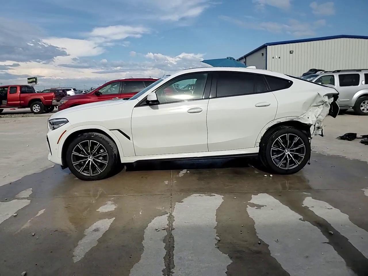 Фото: 5UXCY6C08P9N77173