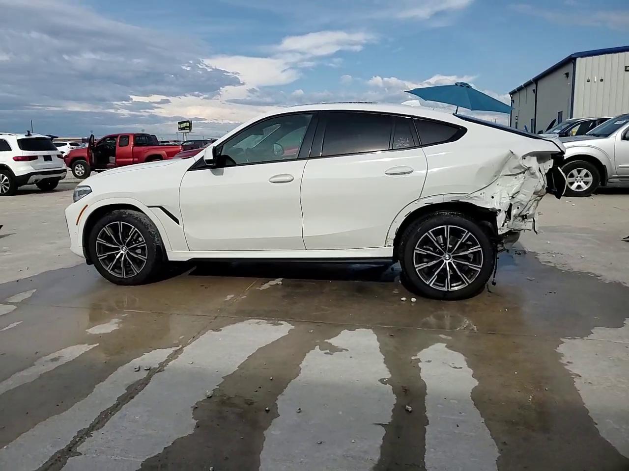 Фото: 5UXCY6C08P9N77173