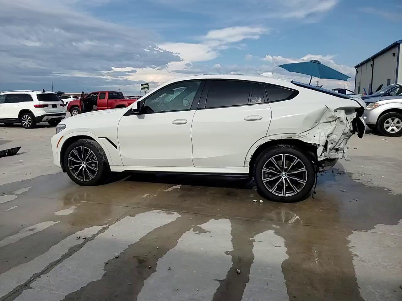 Фото: 5UXCY6C08P9N77173